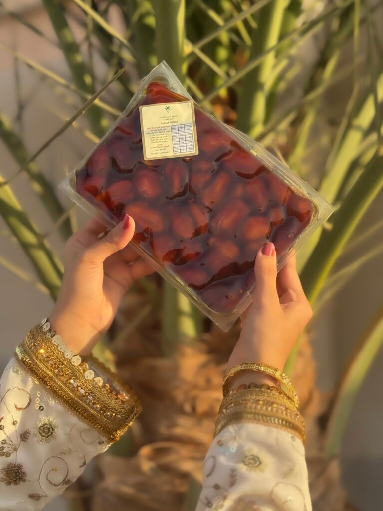 Khalas Al Qassim Organic New Season JUST IN 8kg
